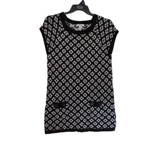 STYLE & Co Black & White Cap Sleeved Sweater Top Sz. XL